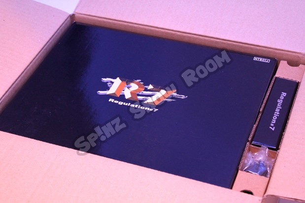 Dreamcast R7 Shipping Box Content